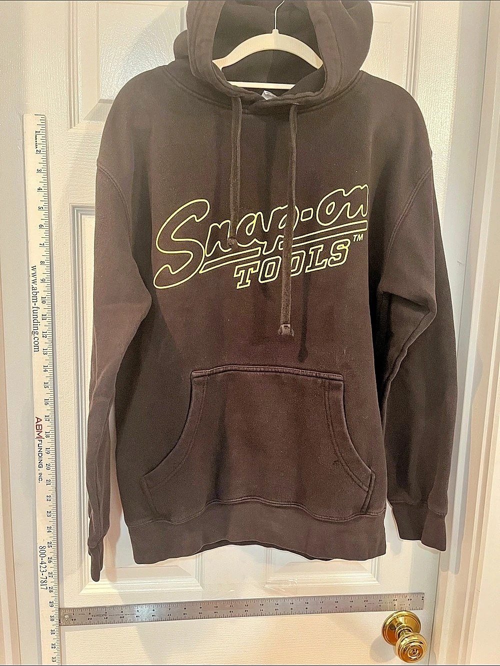 #Snap-on Graphic Hoodie Size Medium